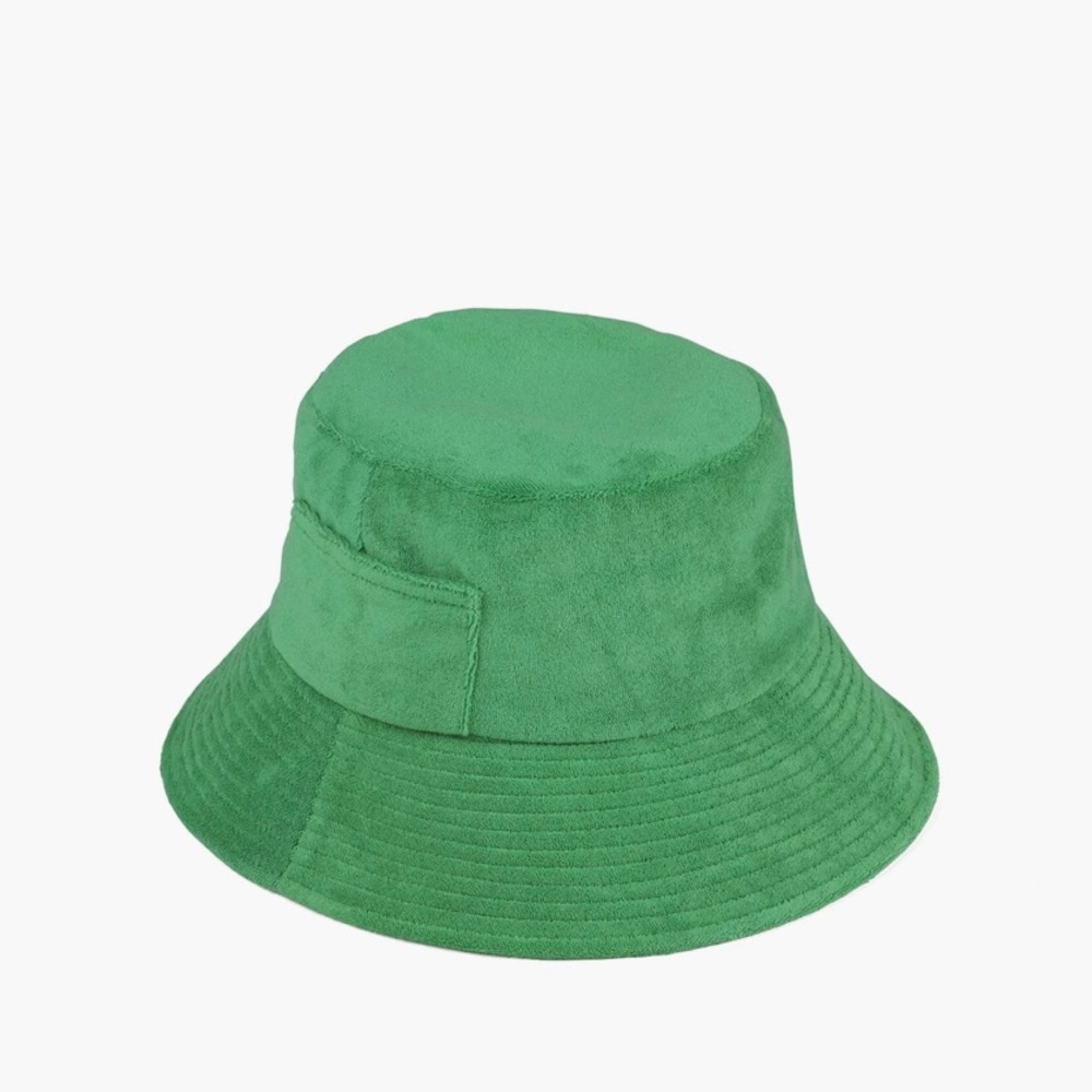 Lack of color wave bucket hat. New with tags. size S-M, green.
